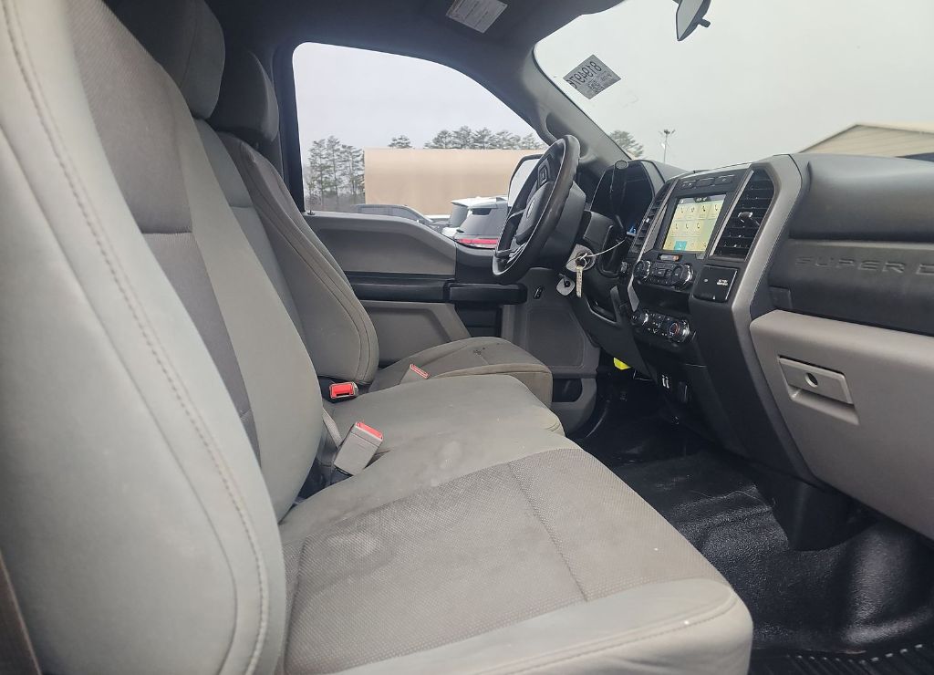 2019 Ford F-350 - $34,995