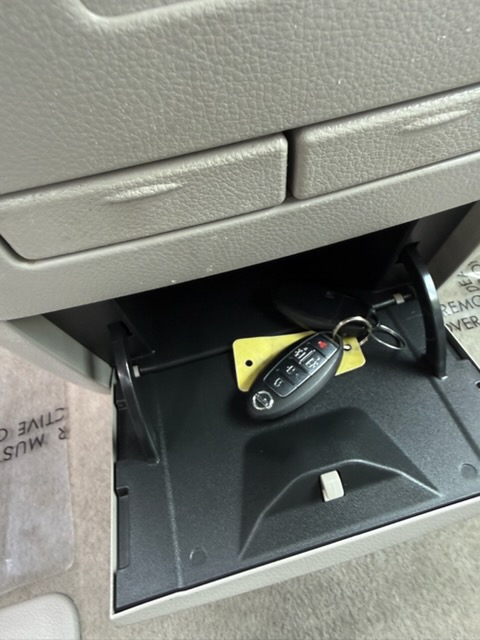 2012 Nissan Quest - $5,800