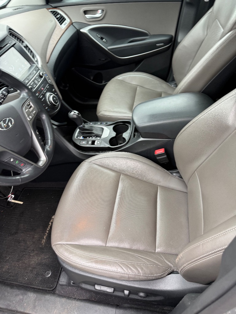 2017 Hyundai Santa Fe - $15,000