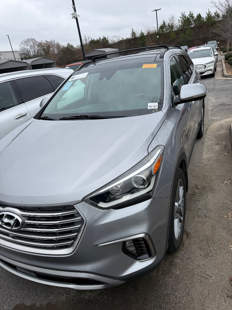 2017 Hyundai Santa Fe - $15,000