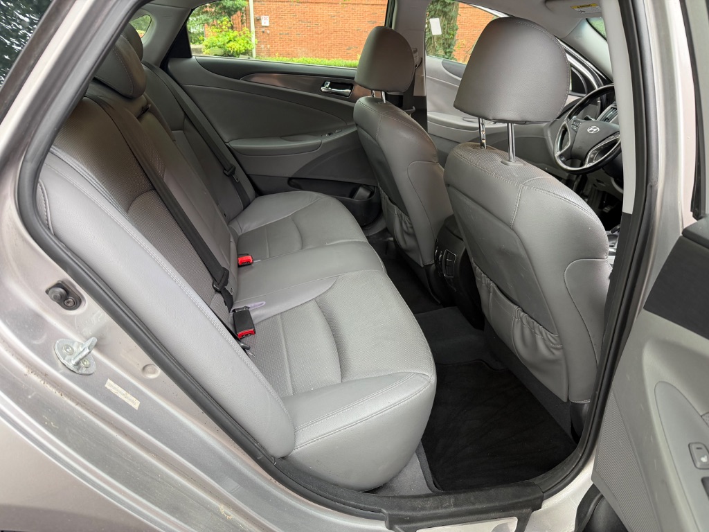 2013 Hyundai Sonata - $5,995