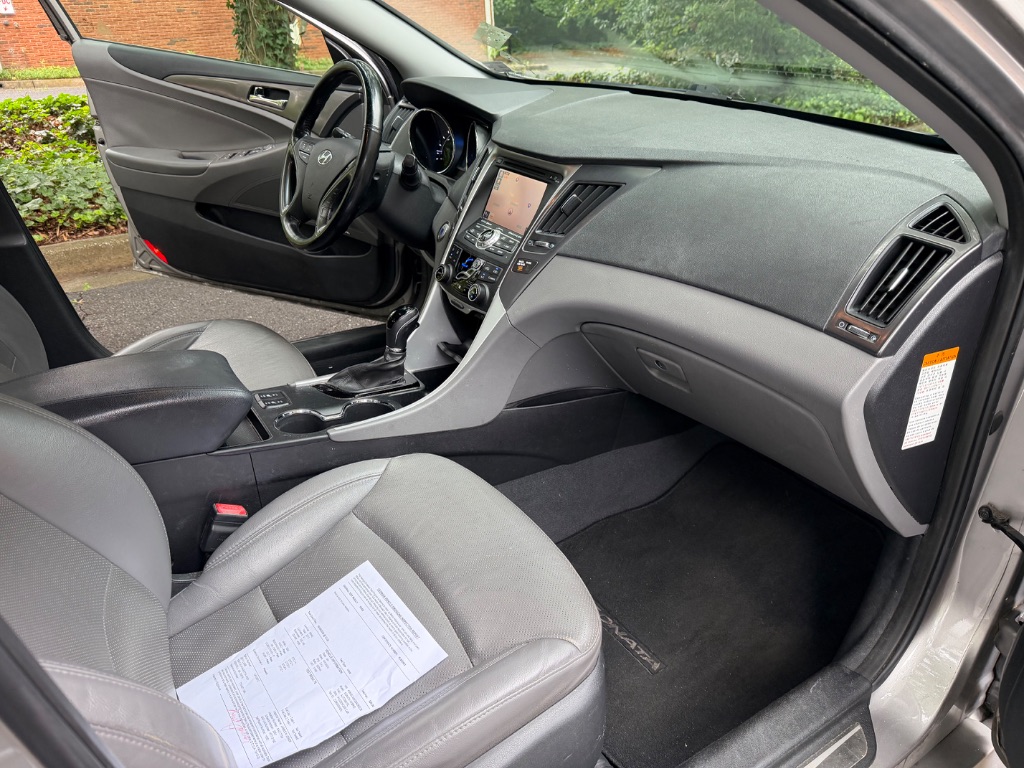 2013 Hyundai Sonata - $5,995