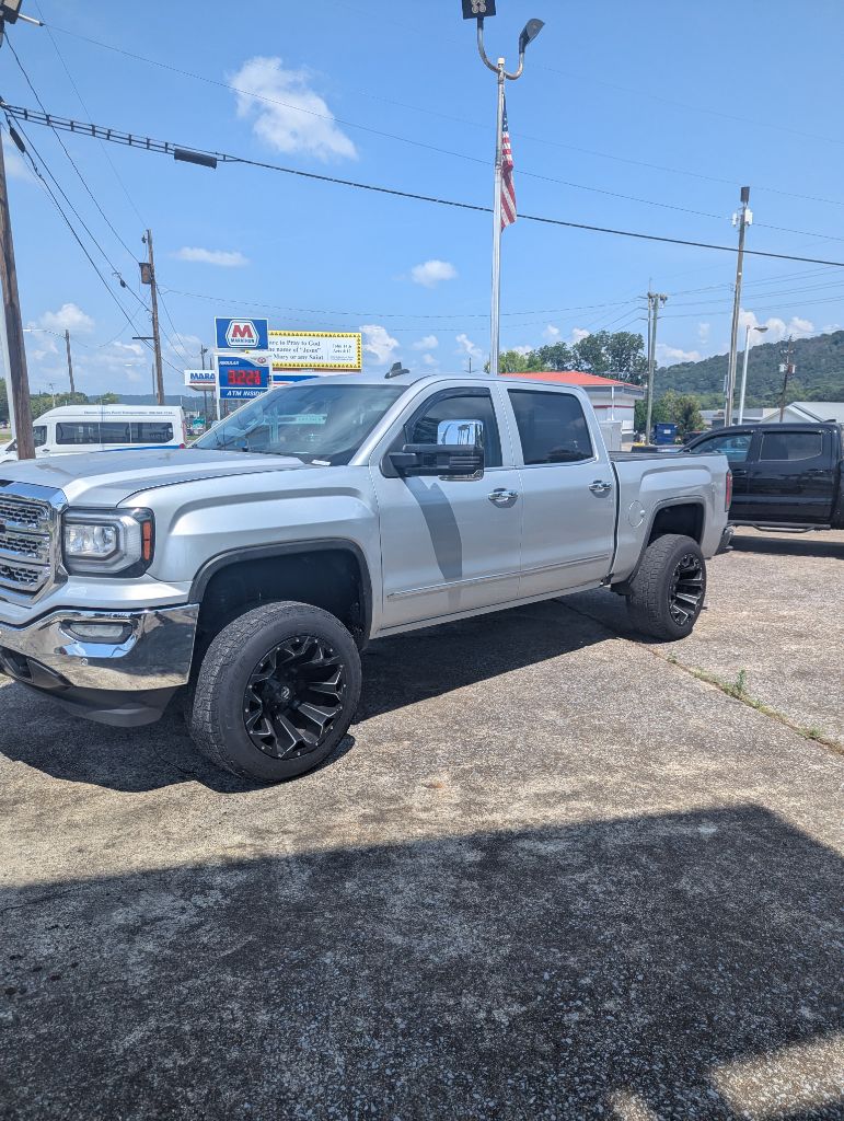 2018 GMC Sierra - $28,995