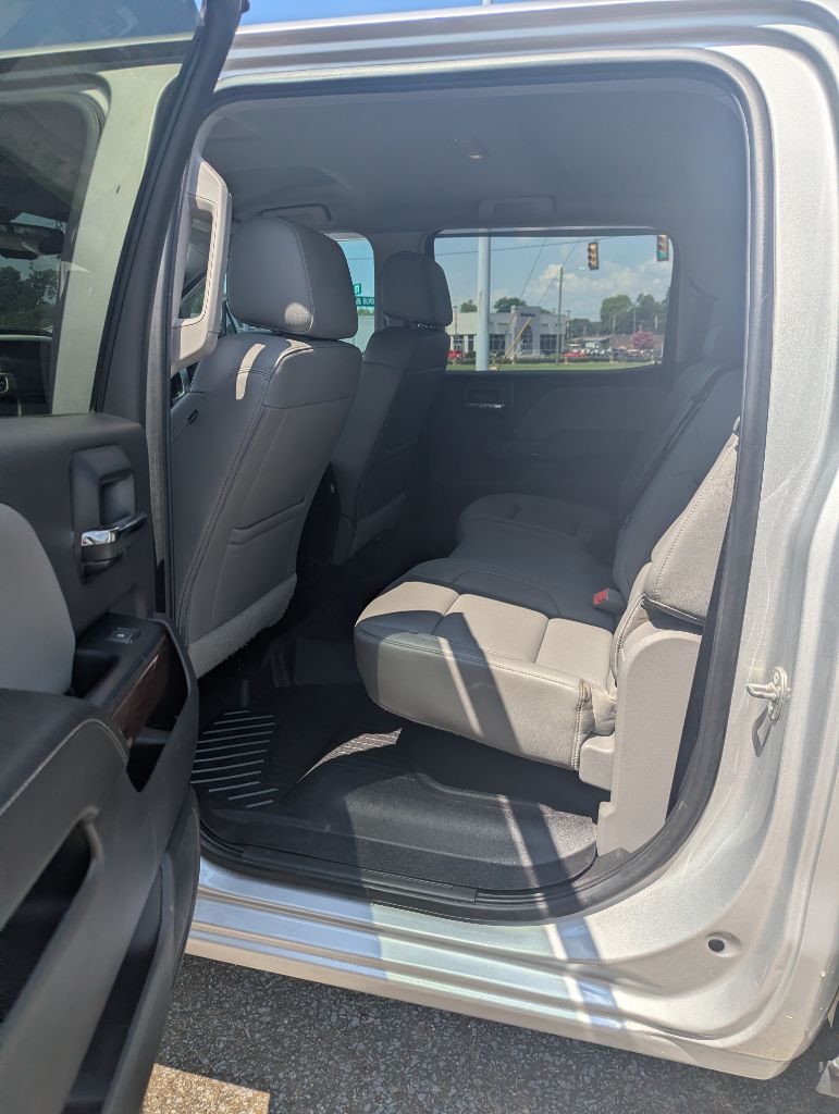 2018 GMC Sierra - $28,995