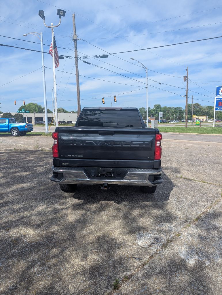2021 Chevrolet Silverado - $26,995