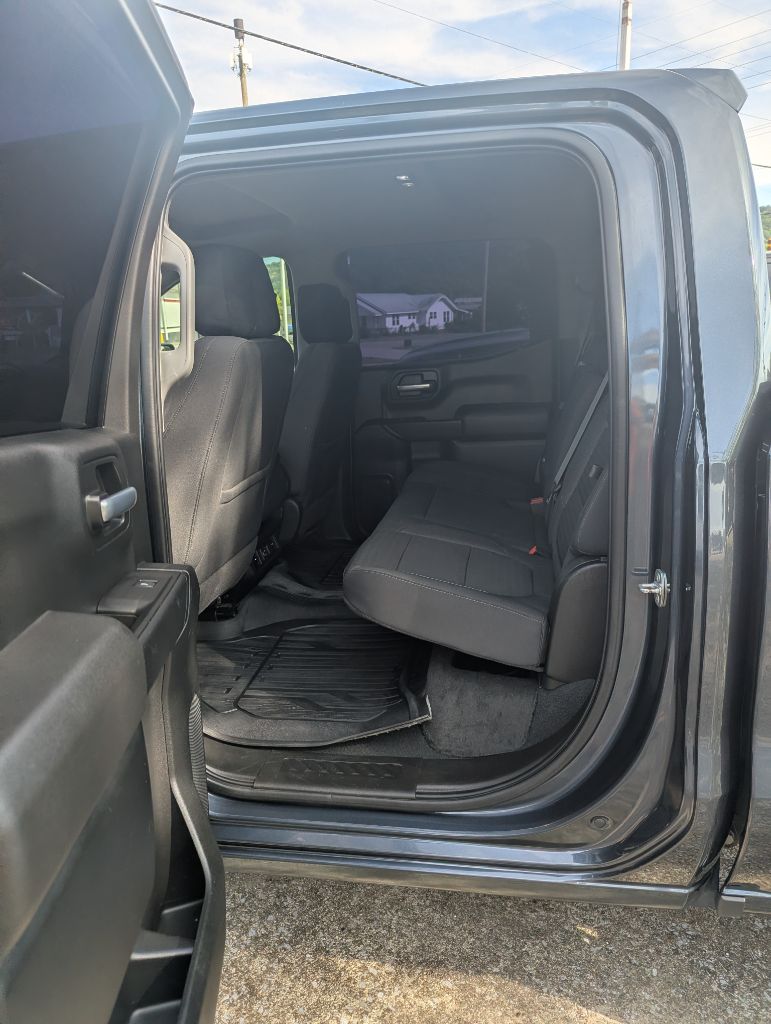 2021 Chevrolet Silverado - $26,995