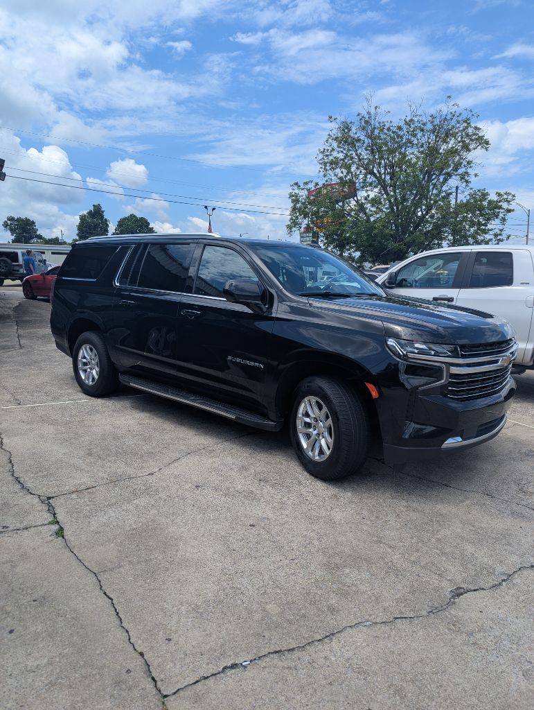 2022 Chevrolet Suburban - $36,995