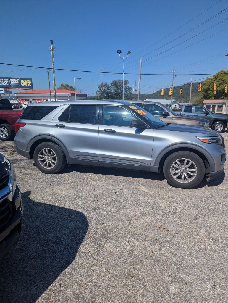 2020 Ford Explorer - $14,995