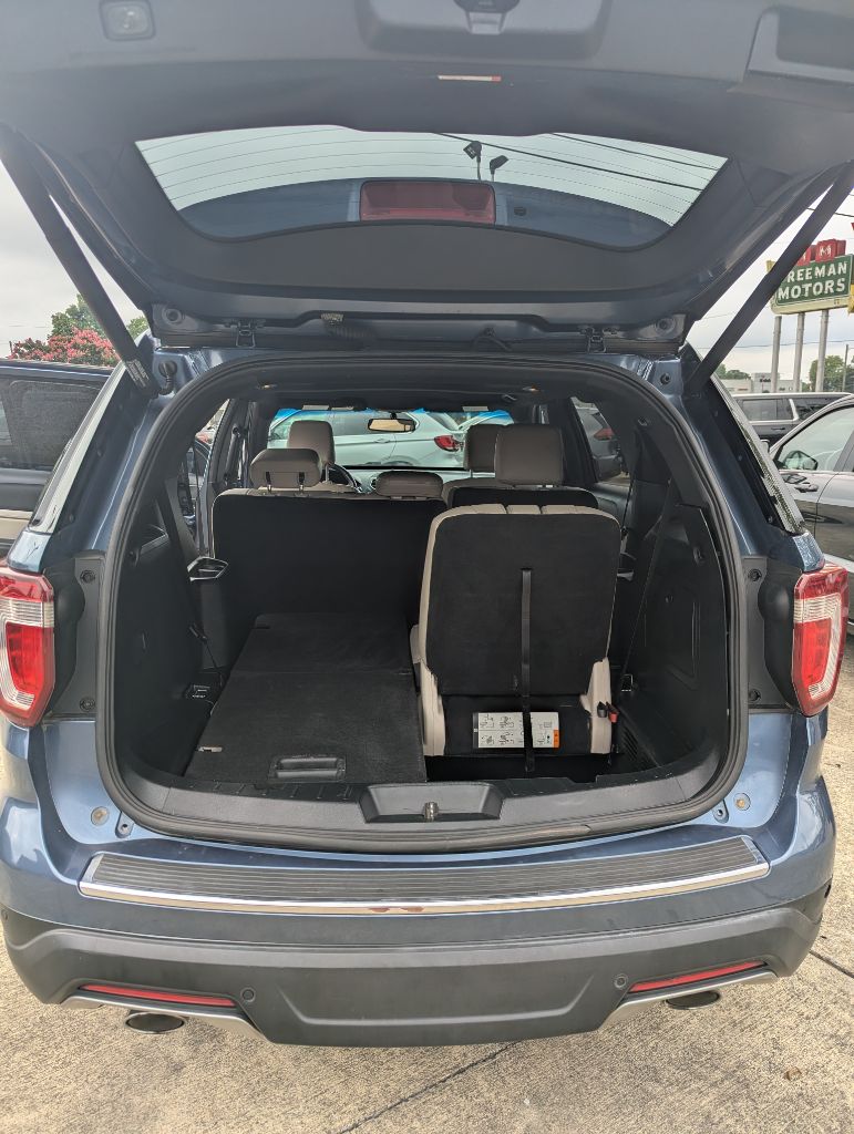 2018 Ford Explorer - $12,995