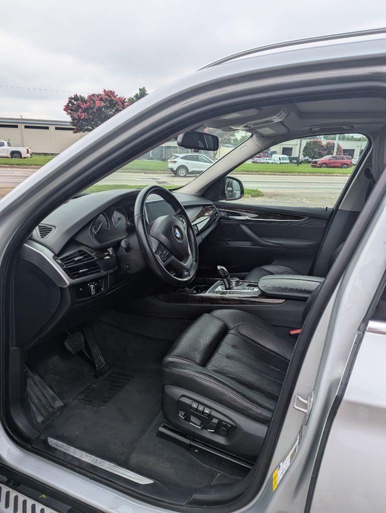 2015 BMW X5 - $12,995
