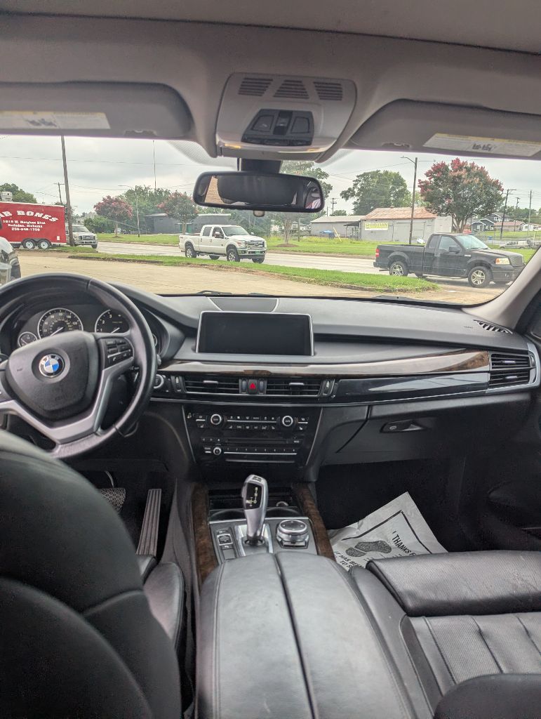 2015 BMW X5 - $12,995