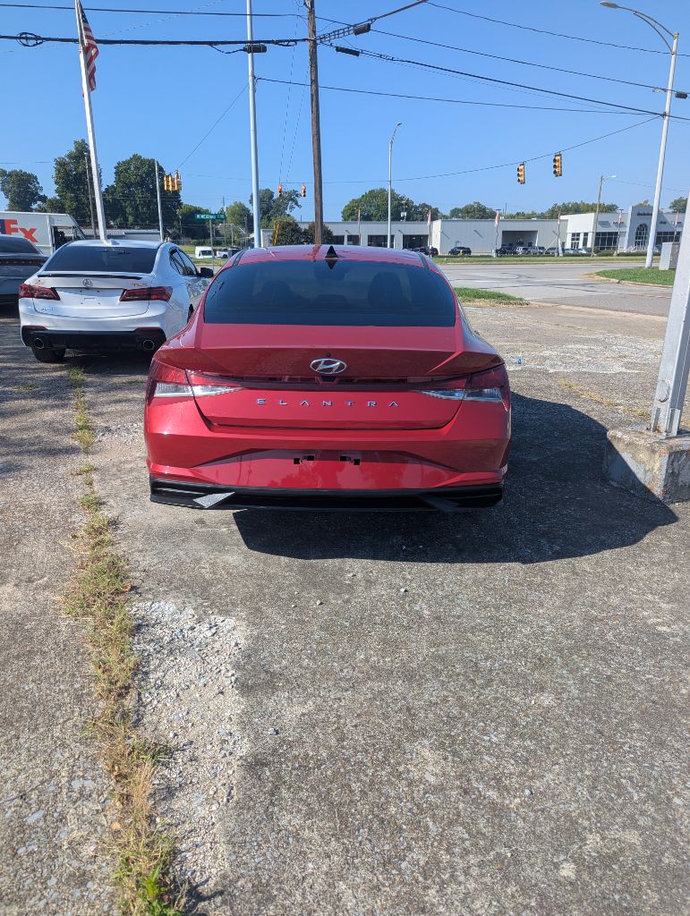 2023 Hyundai Elantra - $16,995