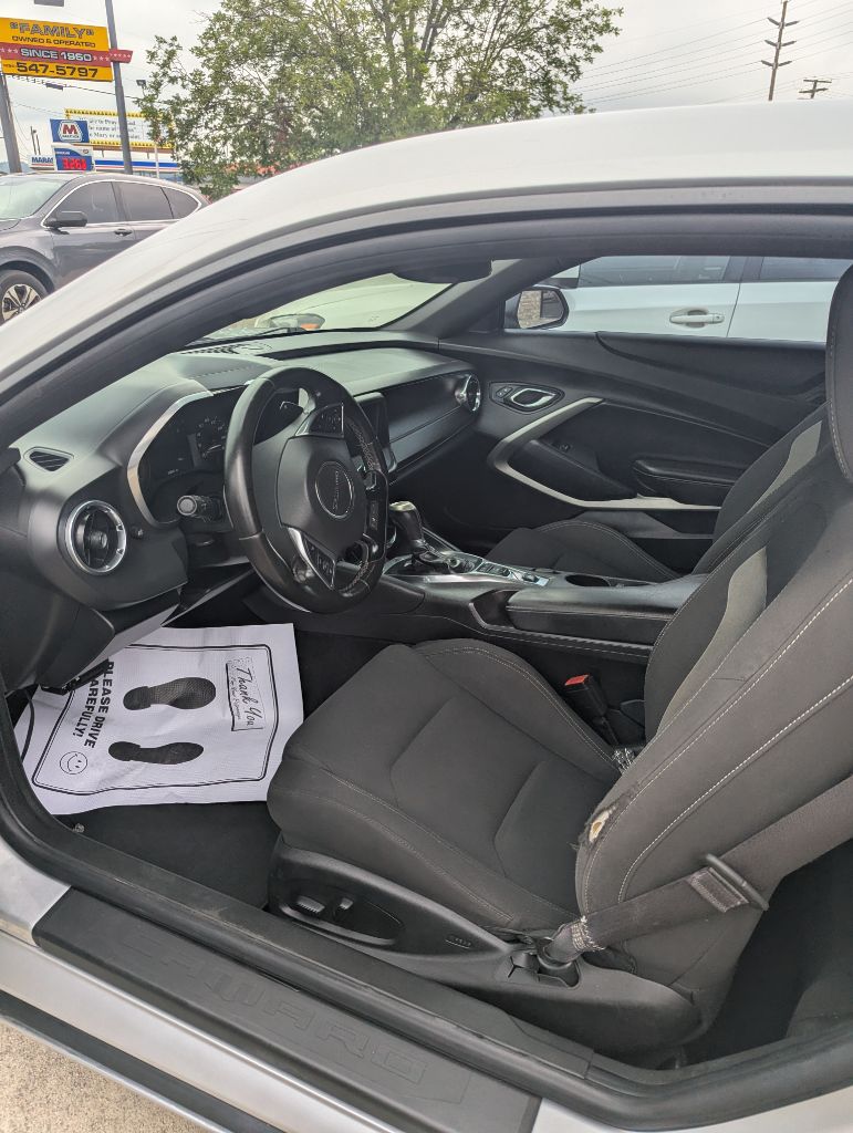 2017 Chevrolet Camaro - $14,995