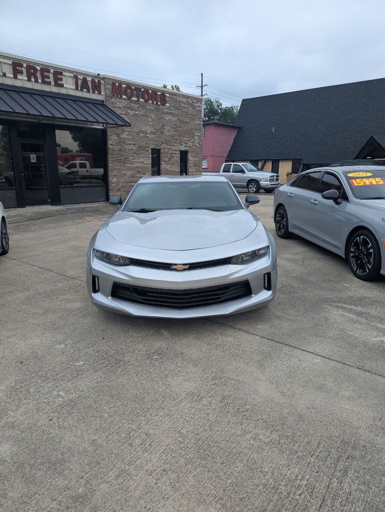 2017 Chevrolet Camaro - $14,995