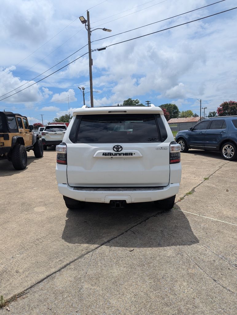 2014 Toyota 4Runner - $16,995