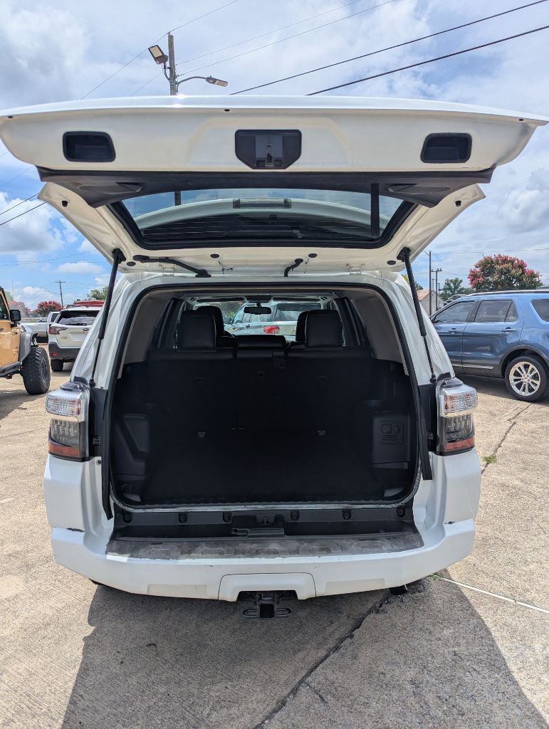 2014 Toyota 4Runner - $16,995