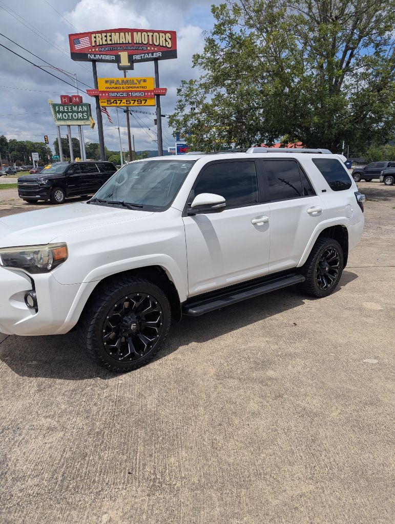 2014 Toyota 4Runner - $16,995