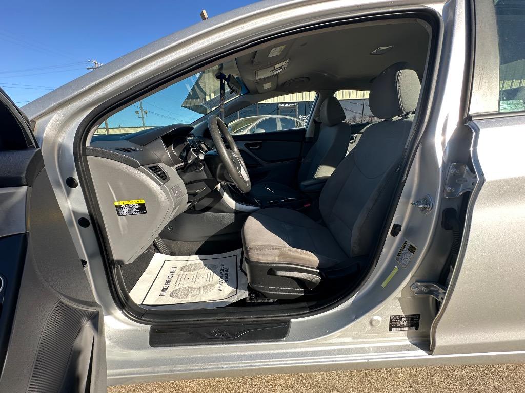 2016 Hyundai Elantra