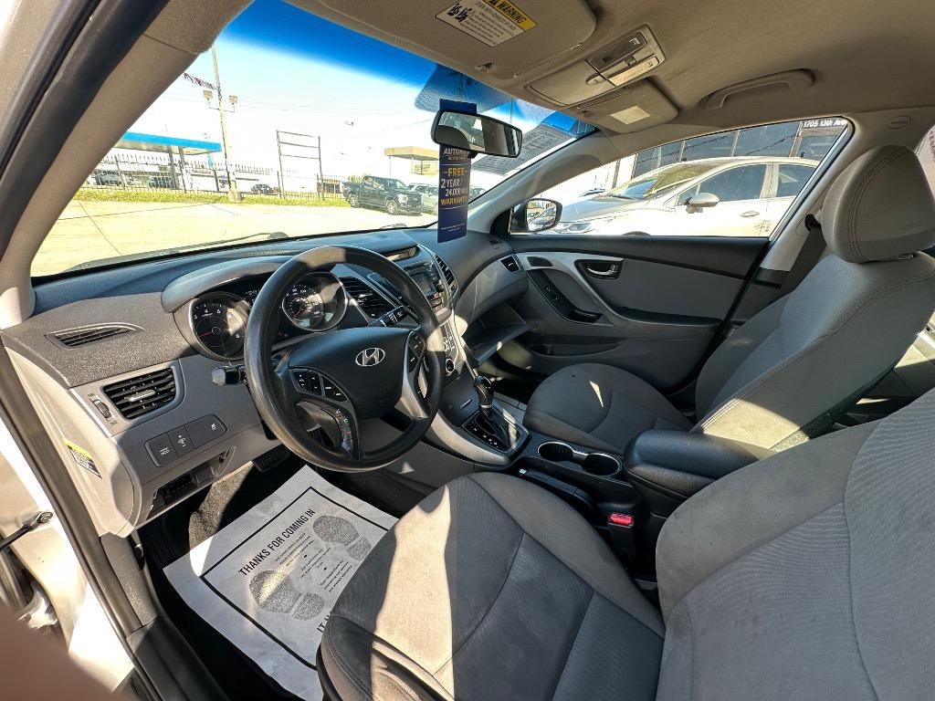 2016 Hyundai Elantra