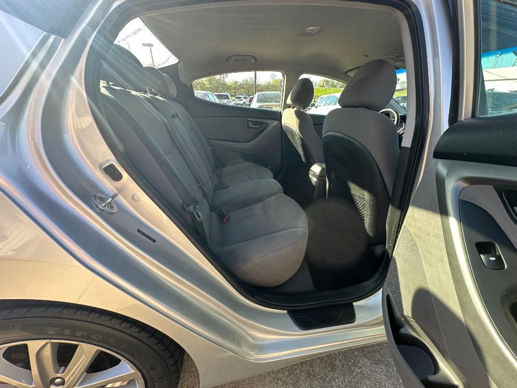 2016 Hyundai Elantra