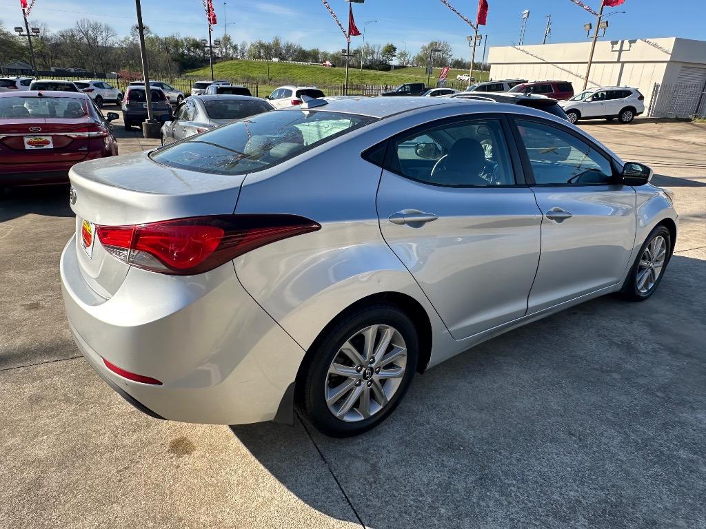 2016 Hyundai Elantra