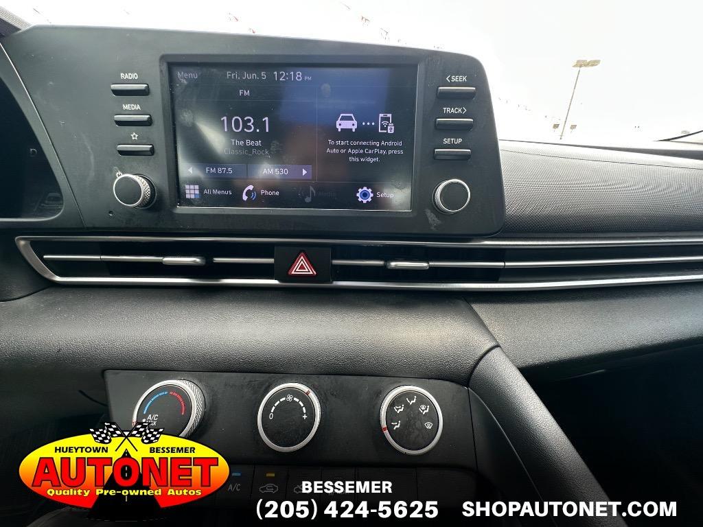 2022 Hyundai Elantra