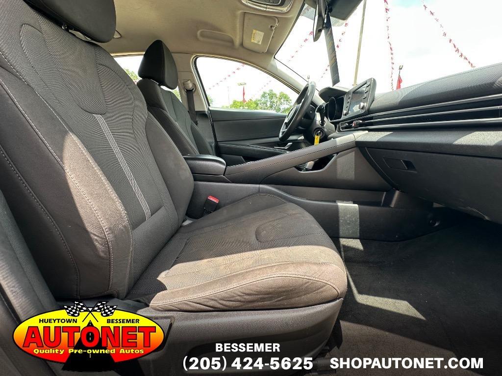 2022 Hyundai Elantra