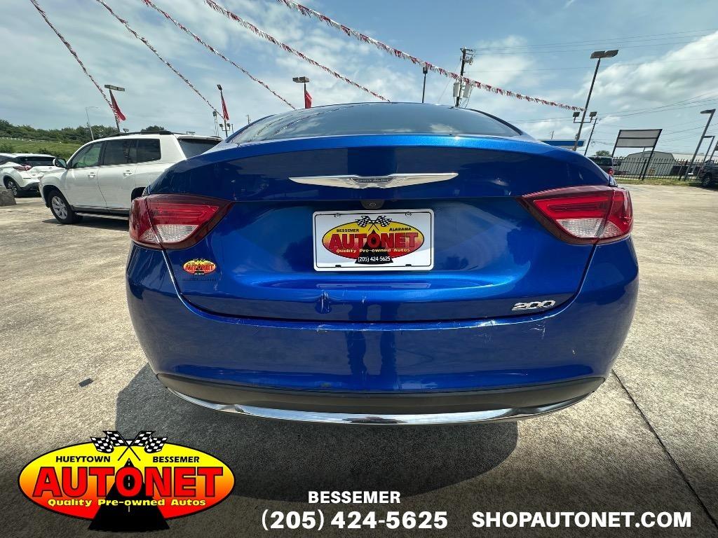 2016 Chrysler 200