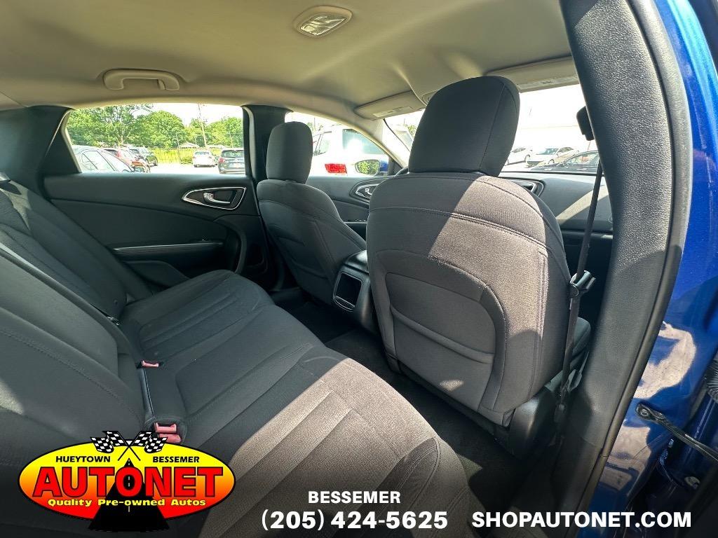 2016 Chrysler 200