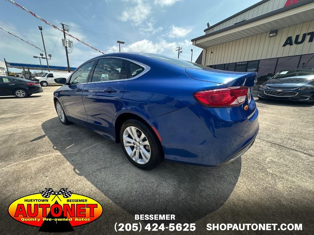 2016 Chrysler 200
