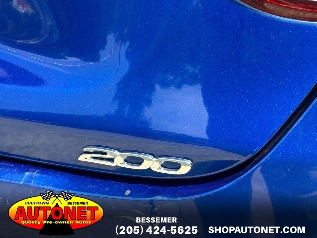 2016 Chrysler 200