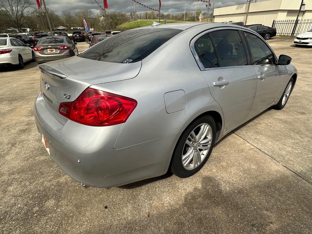 2013 INFINITI G