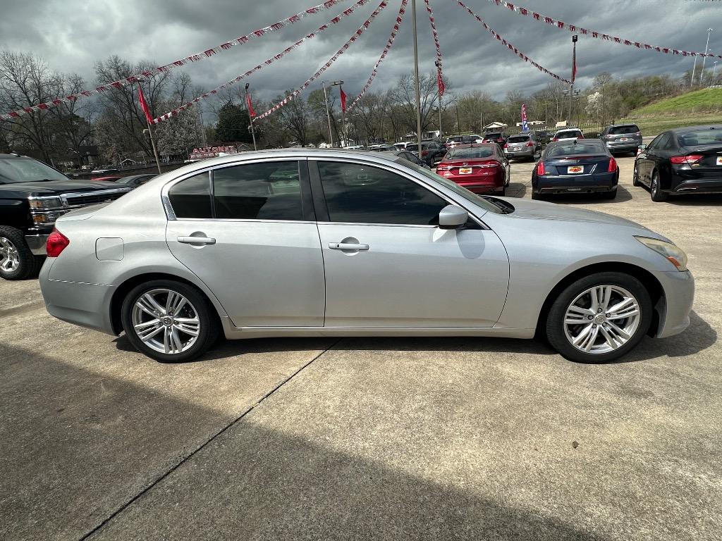 2013 INFINITI G