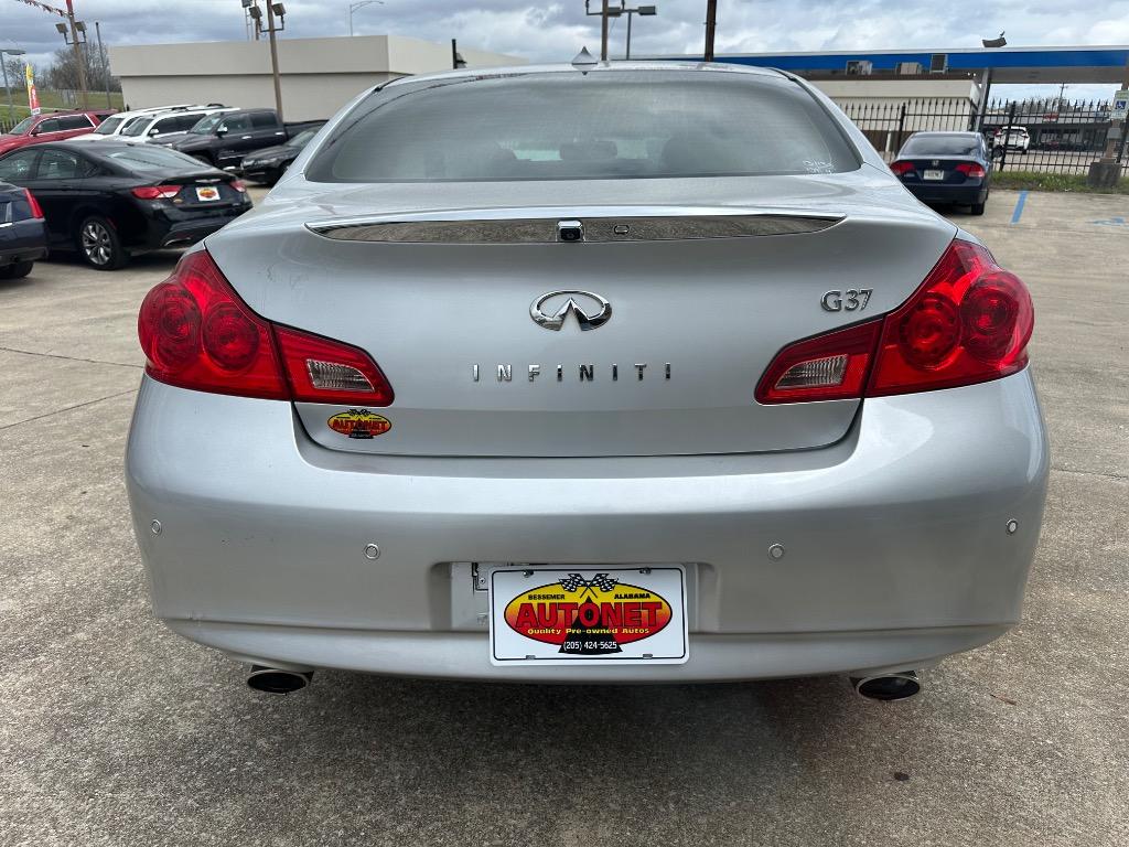 2013 INFINITI G