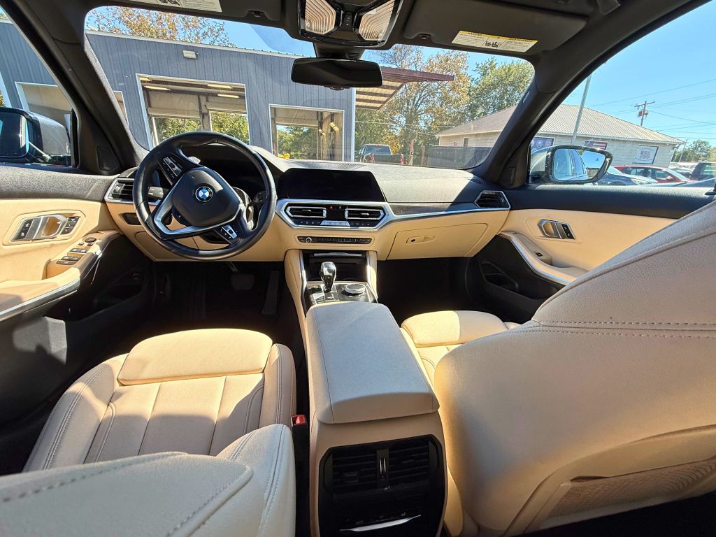 2021 BMW 330i