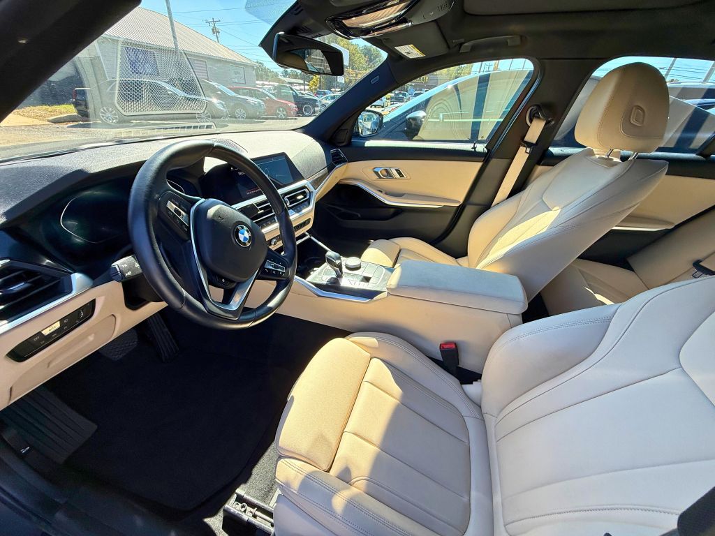 2021 BMW 330i