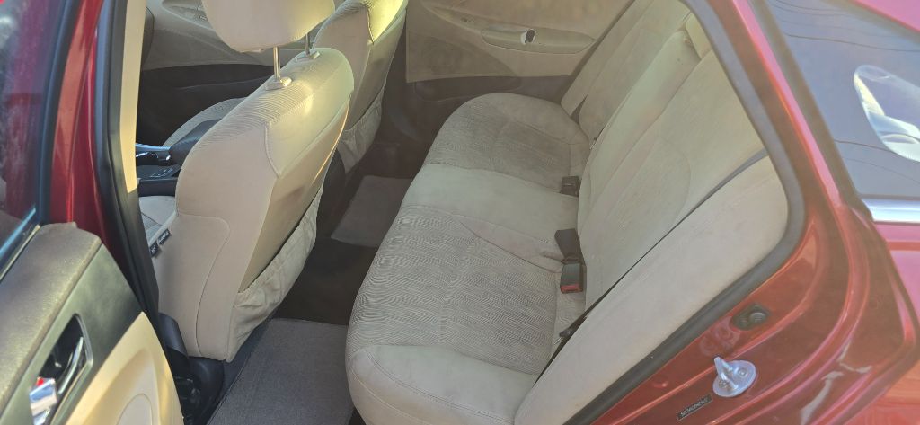 2013 Hyundai Sonata - $4,946
