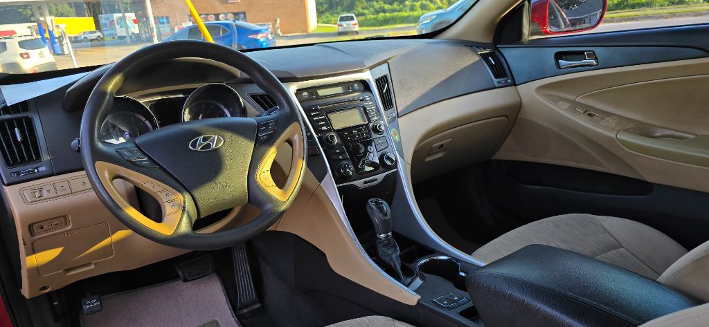 2013 Hyundai Sonata - $4,946