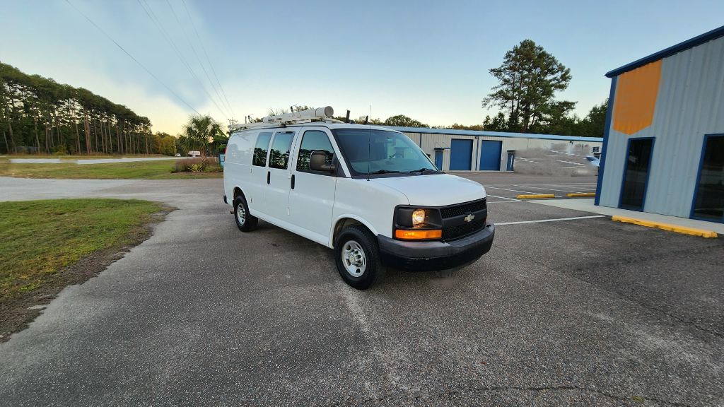 2013 Chevrolet Express - $10,900