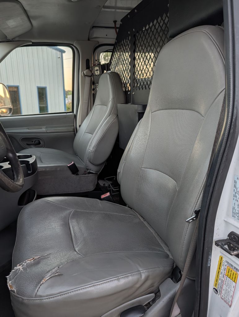 2008 Ford E-350 - $9,500