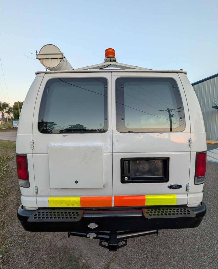 2008 Ford E-350 - $9,500