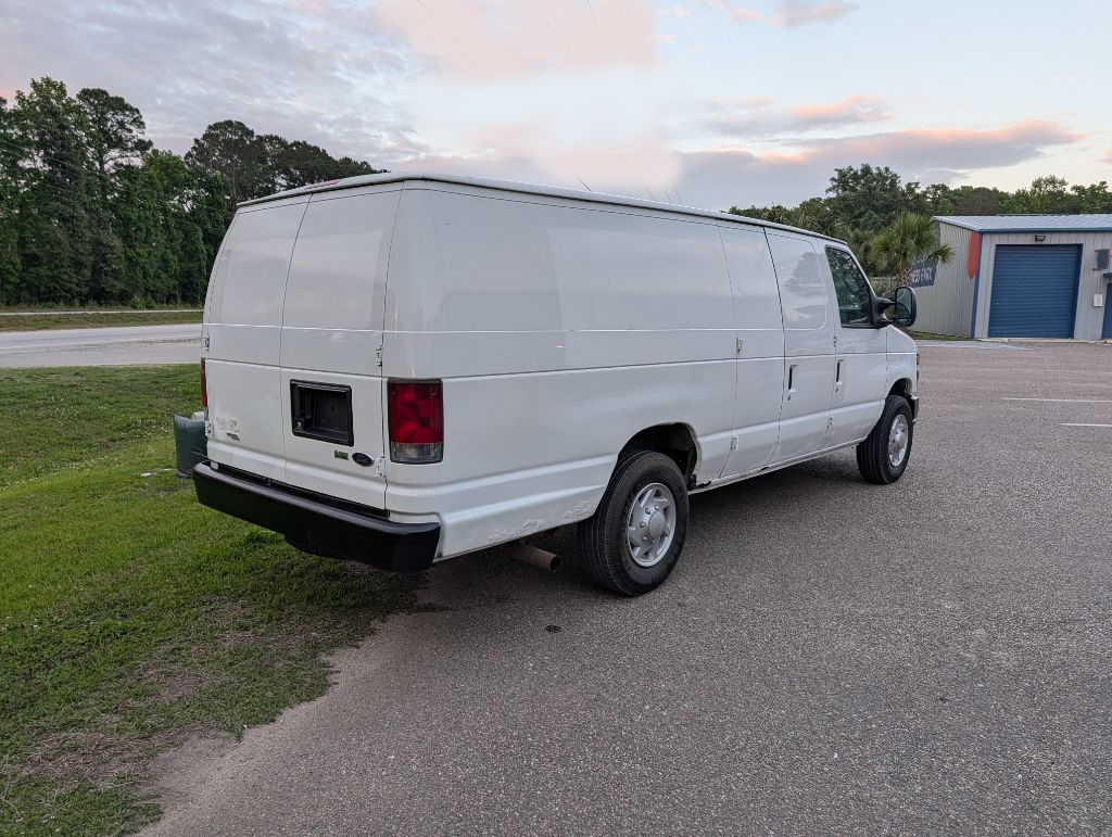 2011 Ford E-350 - $6,900
