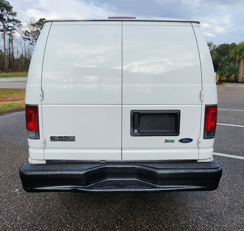 2010 Ford E-350 - $8,700