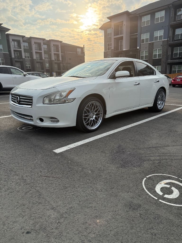 2014 Nissan Maxima - $7,269