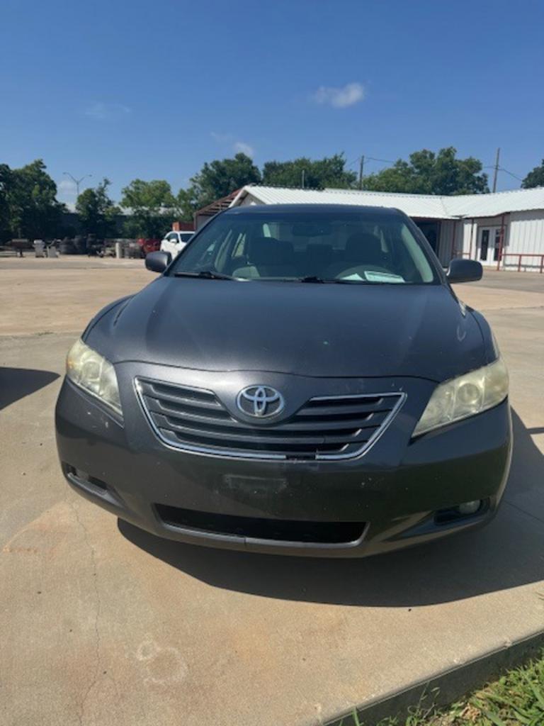 2009 Toyota Camry - $9,995