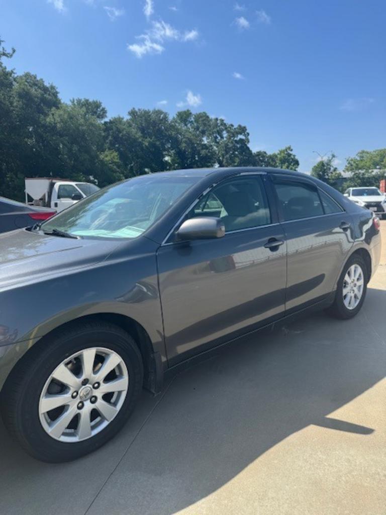 2009 Toyota Camry - $9,995