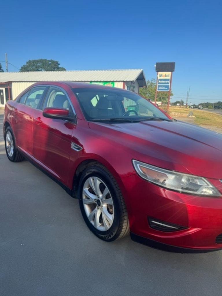 2011 Ford Taurus