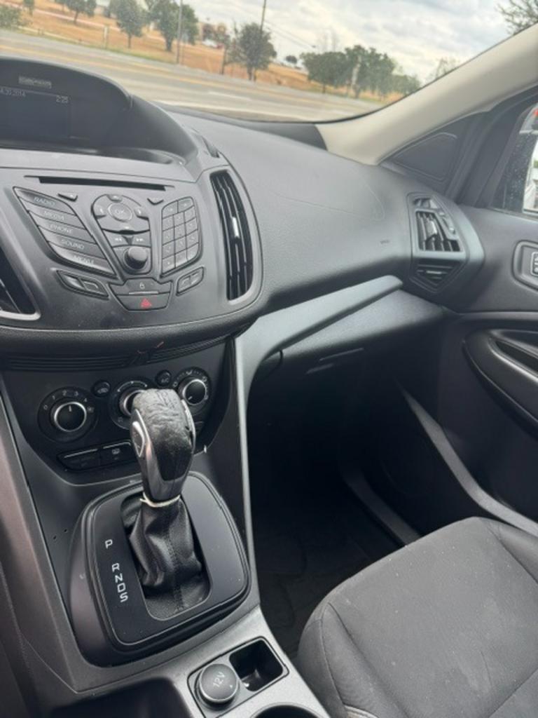 2014 Ford Escape - $6,995