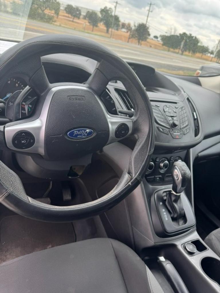 2014 Ford Escape - $6,995