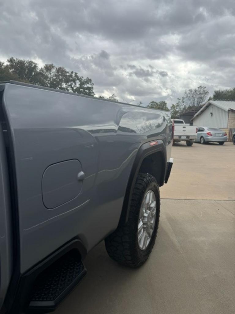 2024 GMC Sierra Hd - $43,995
